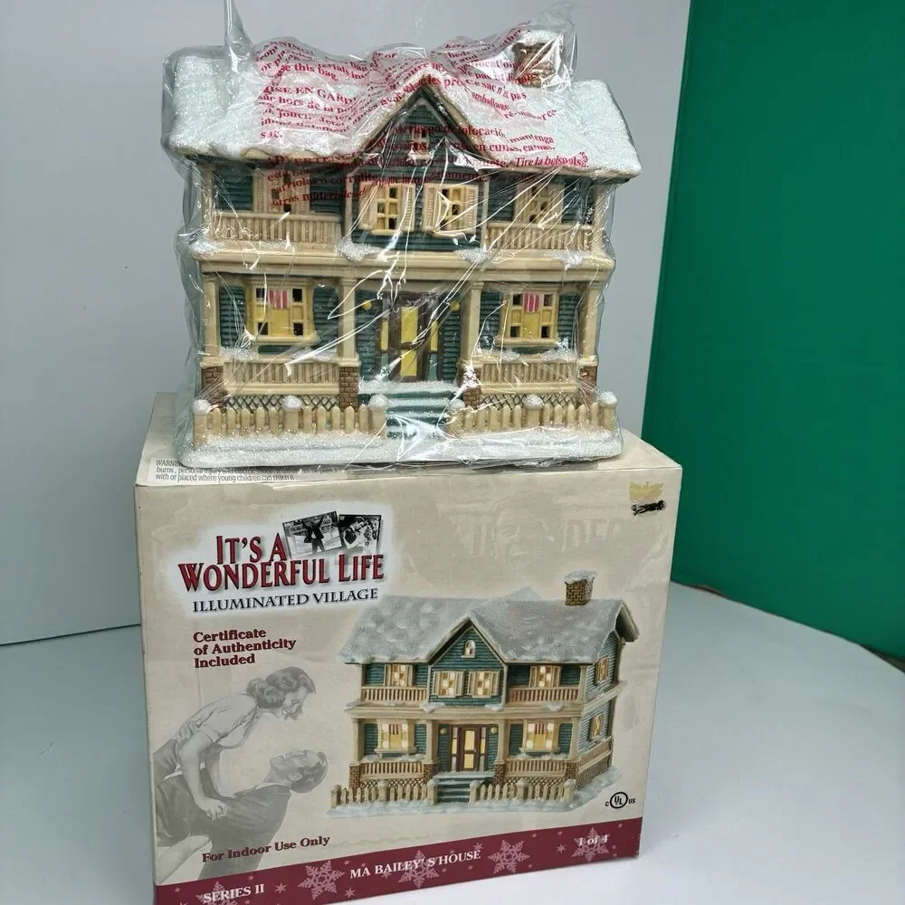 Its a Wonderful Life Ma Bailey's House Series 2 Christmas Village Enesco